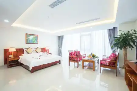 Vinh Hoang - 27