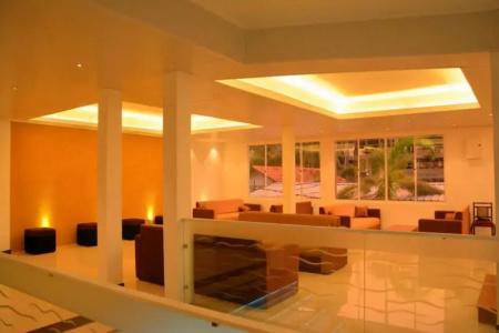 Beach Corridor & Spa - 20