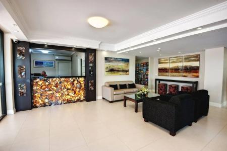 Ultiqa Beach Haven On Broadbeach - 11