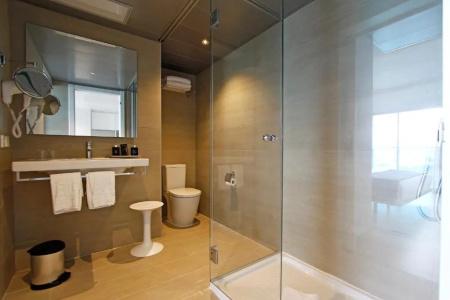 Tonga Tower Design & Suites - 40