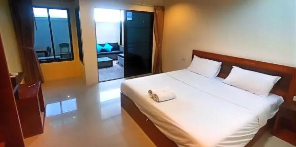 Lucky Patong - 109