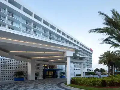 Hilton & Spa - 0