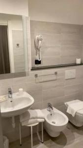 Albergo Fiorenza & Banksia Meublè - 44