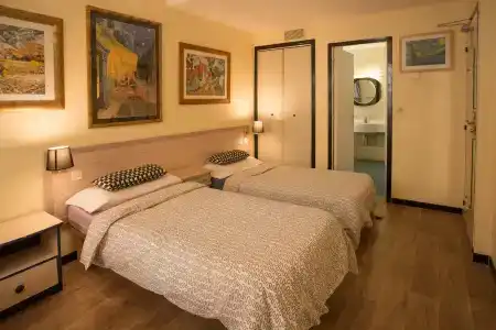Villa Saint Exupery Beach Hostel - 17