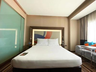 Novotel Bangkok Impact - 60