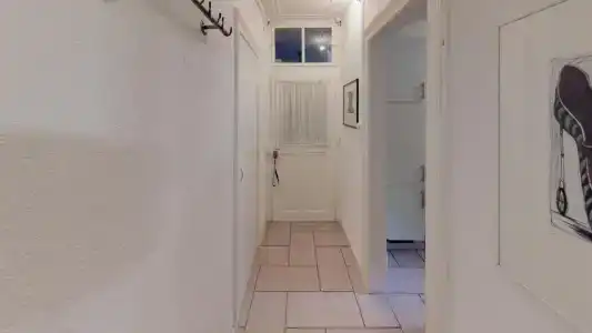 Unique Serviced Living @ Airport Line - 57
