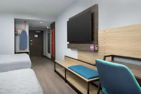 Home2 Suites By Hilton Miami Airport South Blue Lagoon - 5