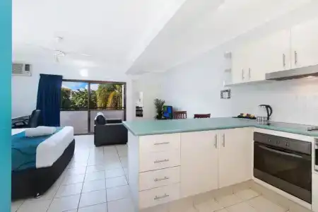 Cairns City Palms - 61