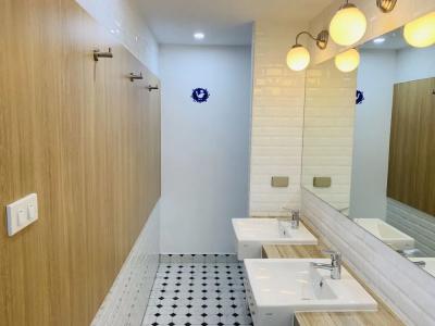 Oyo 753 Atnest Hostel - 7