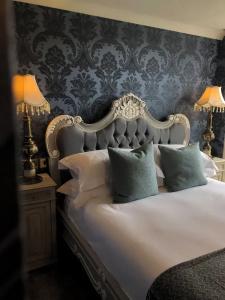 Melville Castle - 81