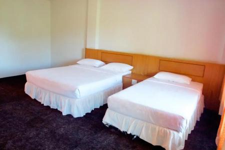 Sichang Shine Khao Resort - 71