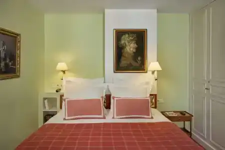 Relais Du Louvre - 93