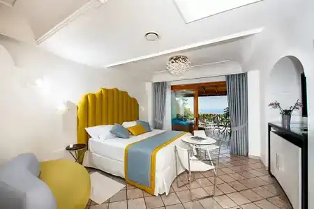 Eden Roc Suites - 262