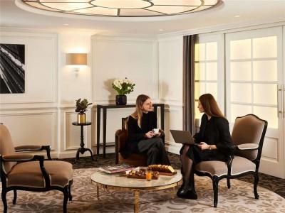 Sofitel Paris Baltimore Tour Eiffel - 40