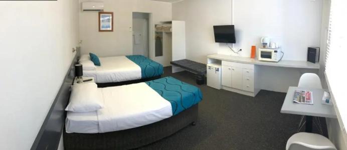 Wynnum Anchor - 25