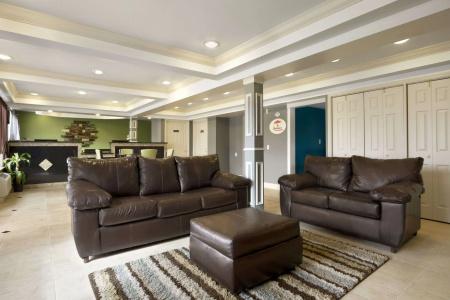 Super 8 by Wyndham/East Ridge - 5
