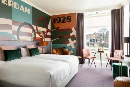 Apollo Amsterdam, a Tribute Portfolio - 45