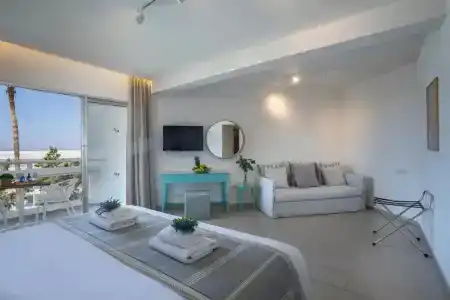 Leonardo Plaza Cypria Maris Beach & Spa - 7