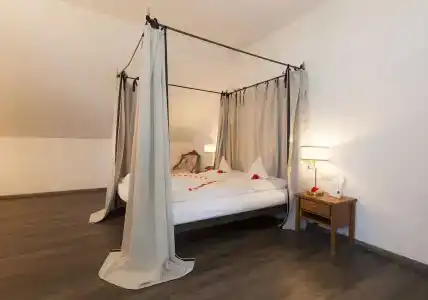 Romantik Johanniter-Kreuz - 3