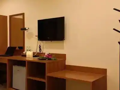 Lita Place - 5