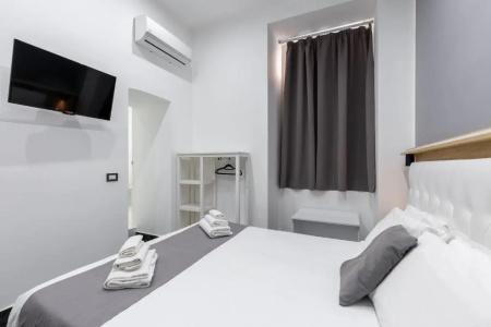 Bella Napoli Suites - 56
