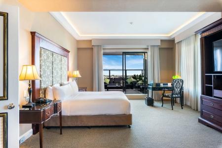 Stamford Plaza - 126