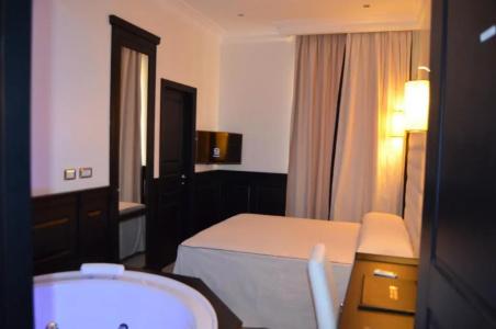 Vaticano Royal Suite Guest House - 59