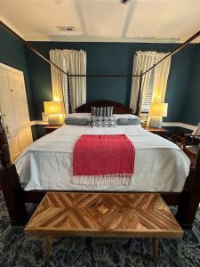Bijou Boutique Inn - 27
