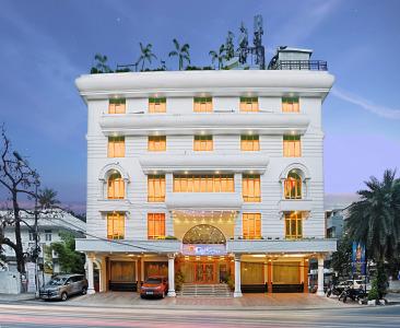 RAJ PALACE - 0