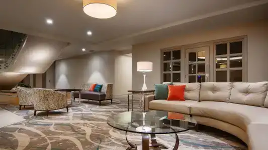 DoubleTree by Hilton Virginia Beach - 15