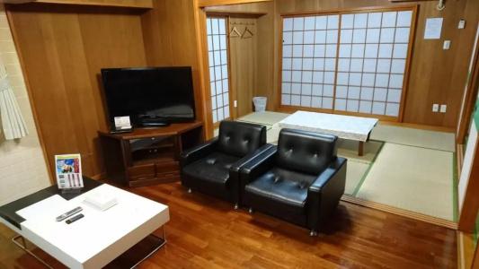 Kokusai Towns Inn - 42