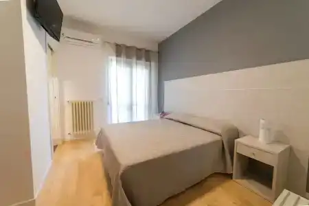 B&B 1951 - 34