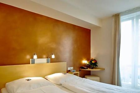 Town Wiesbaden - private living - 54