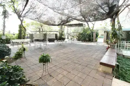Rattana Park - 19