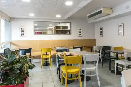 B&B Hôtel Toulouse Cité de l'Espace - 18