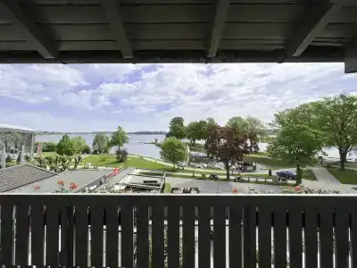 Schlossblick Chiemsee - 119