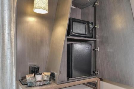 Courtyard by Marriott - 111