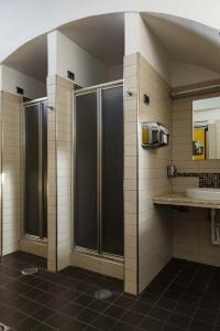 Seven Hostel & Rooms - 5