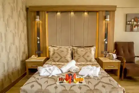 Laurs Experience & Elegance - 56