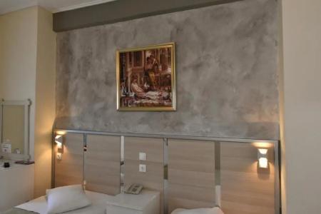 Socrates - 12