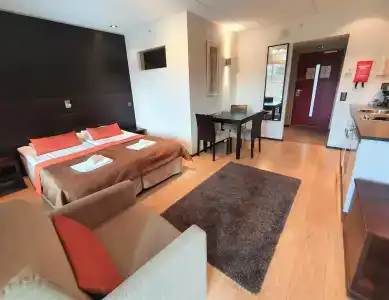 Levi Suites Levi Gold - 33