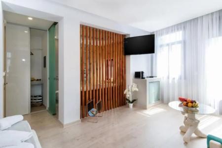 Diamond Luxury Suites - 43