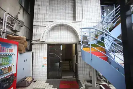Base Inn Komagome Tokyo - 0