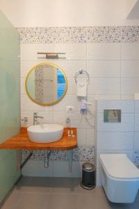Oceanic Overview Suites - 79