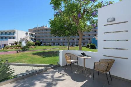 Avra Beach Resort - 71