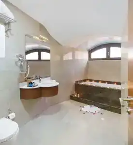 Hurry Inn Merter Istanbul - 59