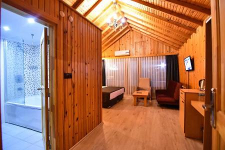 Sandal Otel - 86