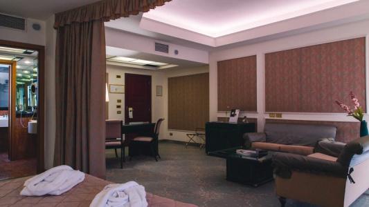 Grand Excelsior's - 57