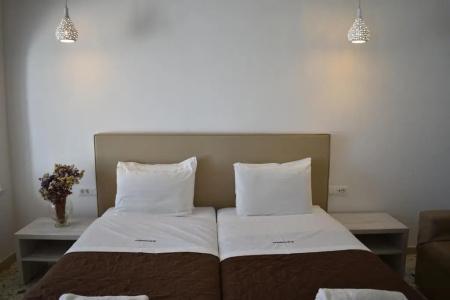 Andriani's Guest House - 4
