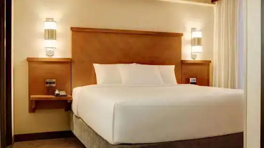 Sonesta Select Austin North Central - 35